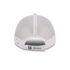 Casquette 9FORTY A-Frame Trucker New York Yankees Home Field Blanc