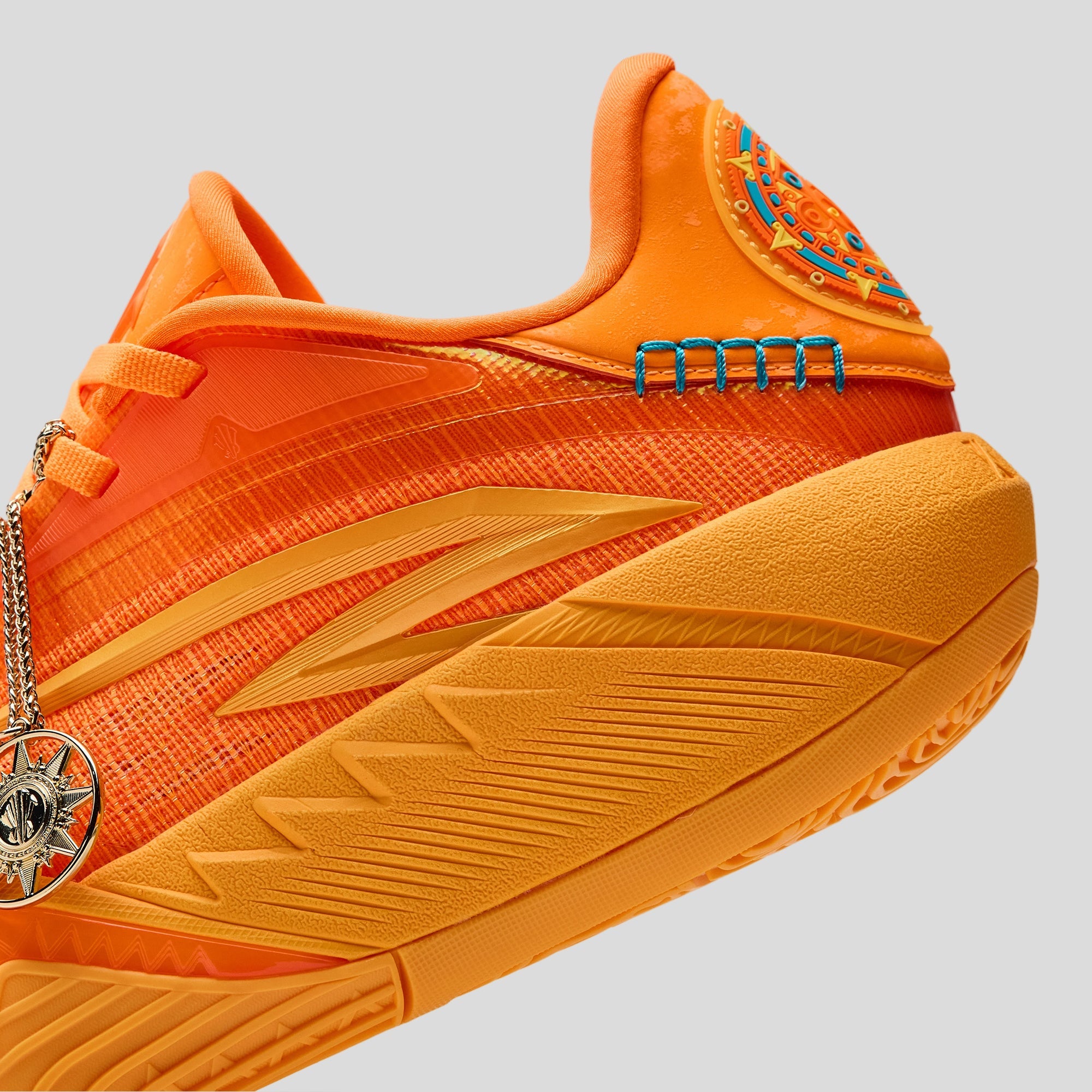 ANTA KAI 3 "Calcite" Orange
