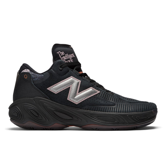 New Balance Fresh Foam V2 Battle Tested